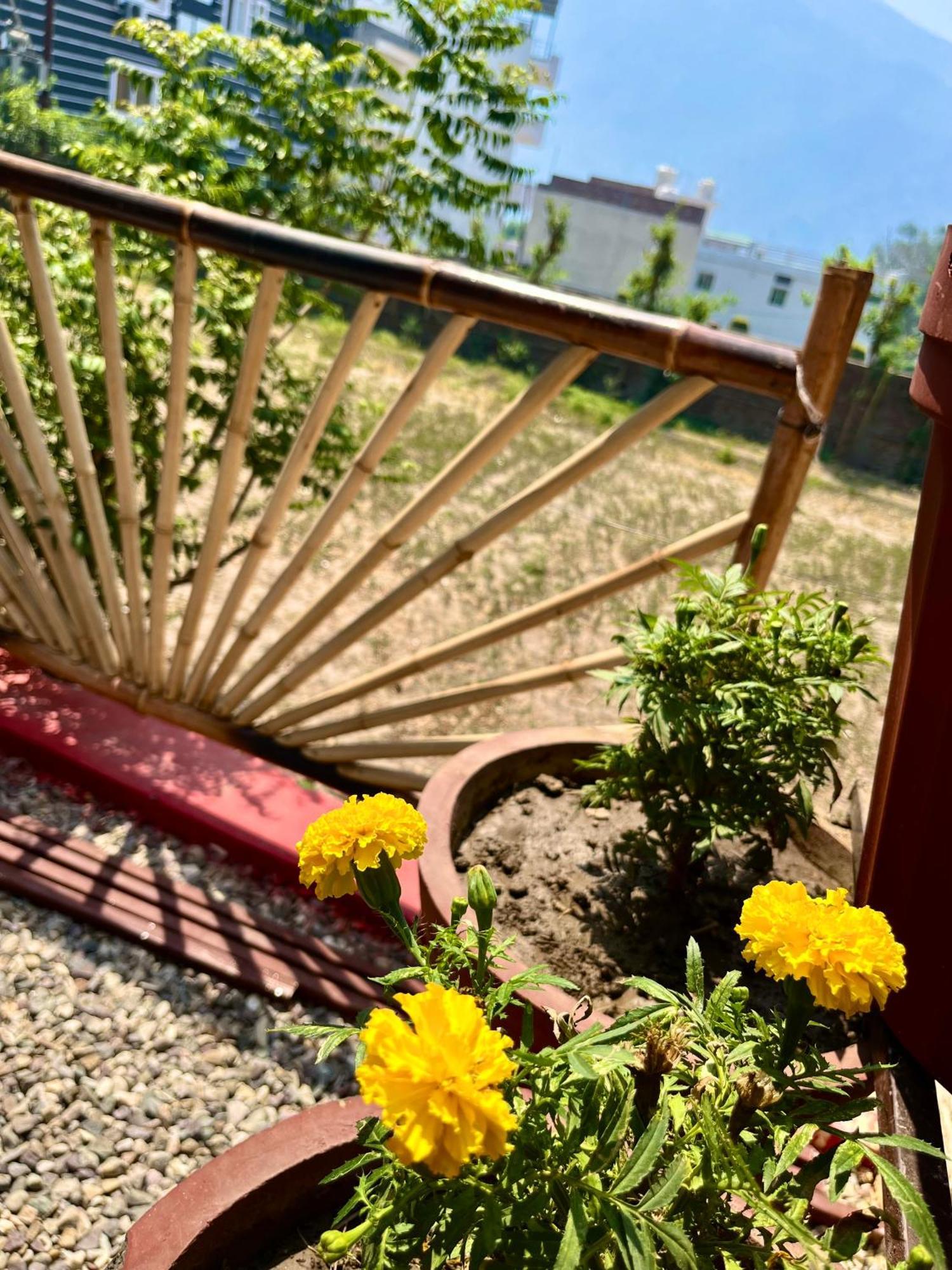 Bamboo Garden Cottages And Cafe Rishīkesh Exterior foto